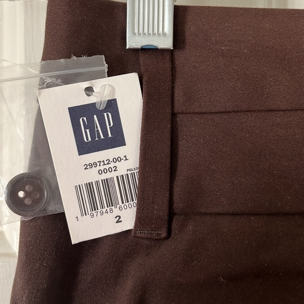 NWT GAP modern fit brown pants